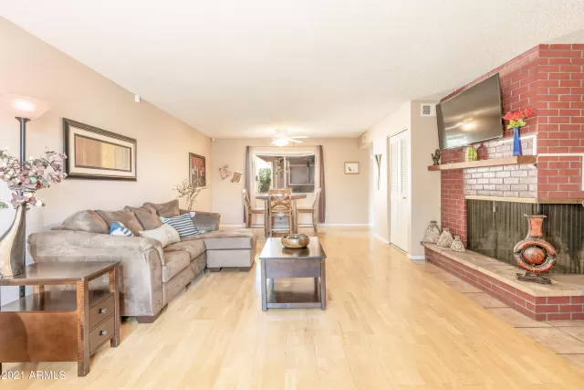 MLS: 6258806 Condo For Sale