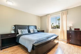 Photo #5: 6258806 Listing 