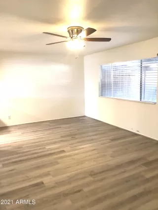 Photo #2: 6258939 Listing