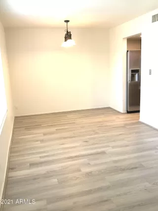 Photo #3: 6258939 Listing