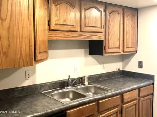 Photo #4: 6258939 Listing