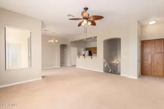 Photo #6: 6258993 Listing