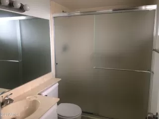 Photo #6: 6259157 Listing