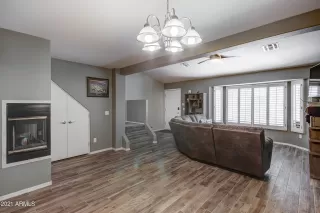 Photo #2: 6259167 Listing