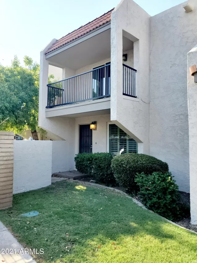 MLS: 6259230 Condo For Sale