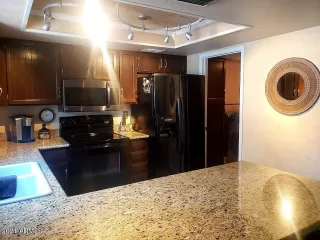 Photo #3: 6259230 Listing