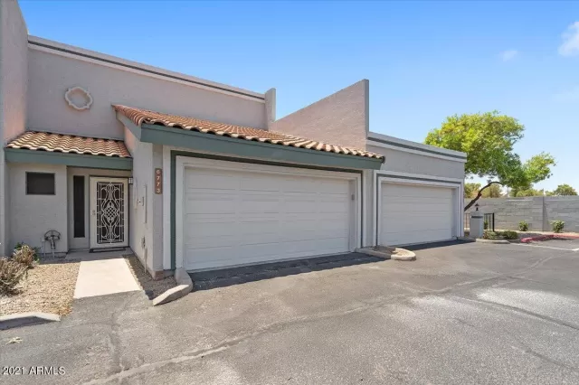 MLS: 6259279 Condo For Sale