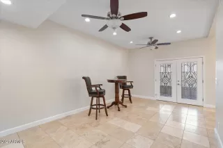 Photo #5: 6259279 Listing 