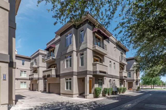 MLS: 6259301 Condo For Sale