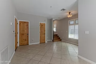 Photo #5: 6259301 Listing 