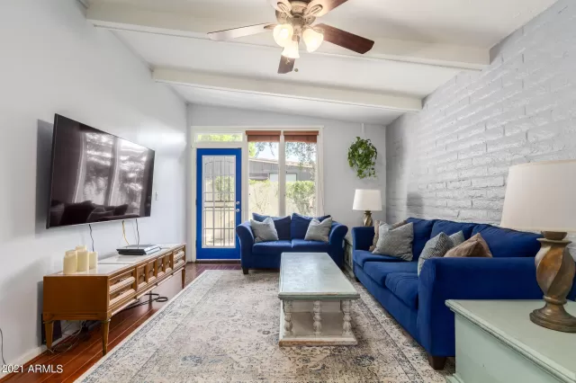 MLS: 6259305 Condo For Sale