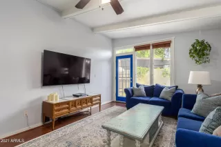 Photo #2: 6259305 Listing