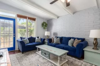 Photo #3: 6259305 Listing