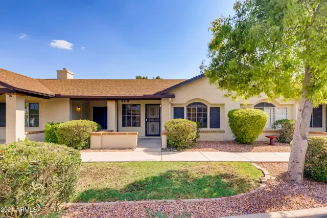 MLS: 6259438 Condo For Sale