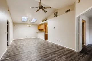 Photo #5: 6259438 Listing 
