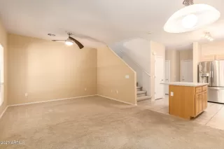 Photo #4: 6259580 Listing