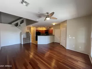 Photo #2: 6259610 Listing