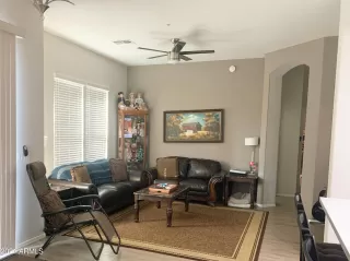 Photo #3: 6259749 Listing