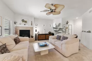 Photo #2: 6259813 Listing