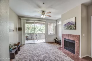 Photo #5: 6259820 Listing