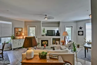 Photo #2: 6259911 Listing 