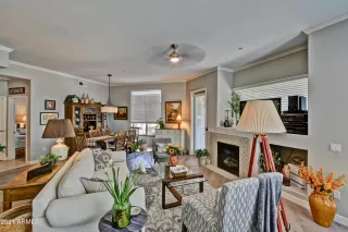Photo #4: 6259911 Listing 