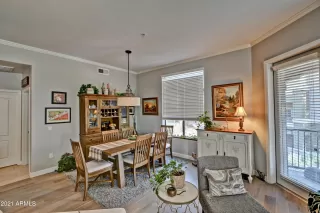 Photo #6: 6259911 Listing 