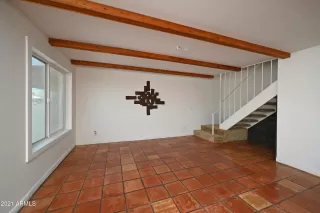 Photo #6: 6259984 Listing 