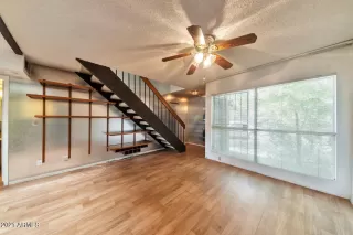 Photo #2: 6260037 Listing