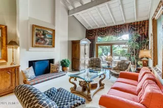 Photo #5: 6260276 Listing 