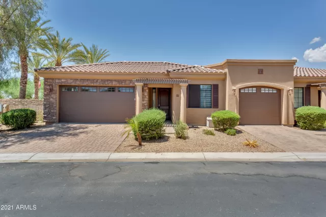 MLS: 6260516 Condo For Sale