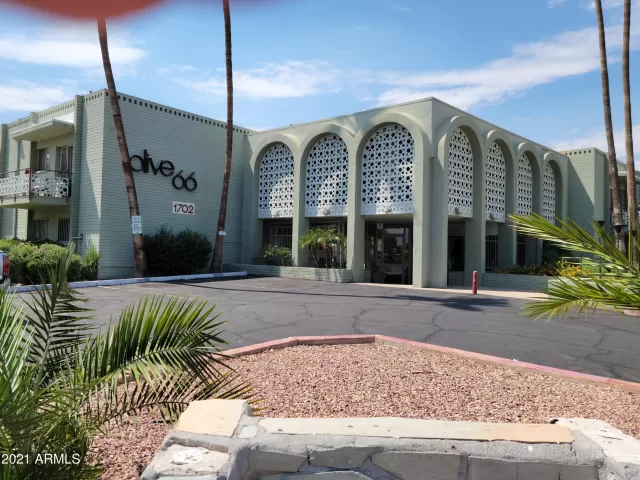 MLS: 6260670 Condo For Sale