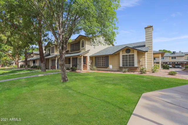 MLS: 6260768 Condo For Sale