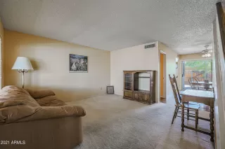 Photo #4: 6260768 Listing