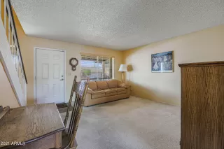 Photo #6: 6260768 Listing