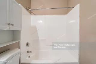 Photo #5: 6260888 Listing