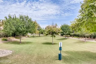 Photo #4: 6260896 Listing