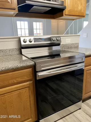 Photo #3: 6261063 Listing 