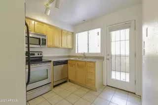 Photo #3: 6261211 Listing 