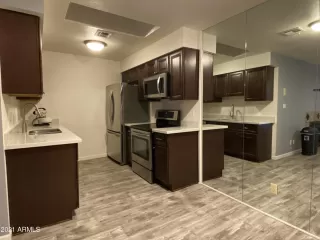 Photo #5: 6261453 Listing