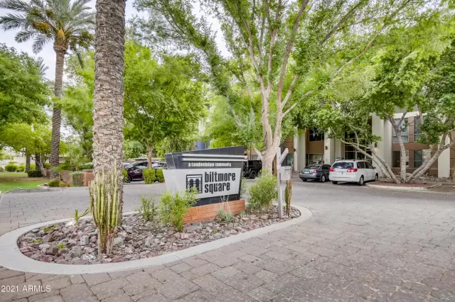 MLS: 6261879 Condo For Sale