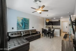 Photo #3: 6261926 Listing