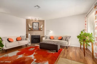 Photo #4: 6261928 Listing