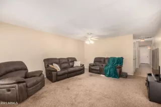 Photo #4: 6261946 Listing