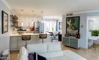 Photo #1: 6262039 Listing