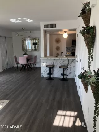 Photo #1: 6262054 Listing 
