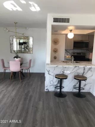 Photo #4: 6262054 Listing 