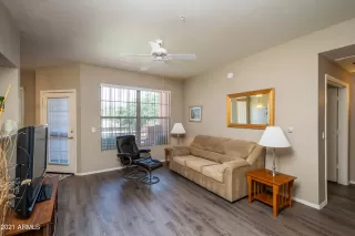 Photo #3: 6262108 Listing