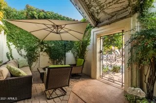 Photo #3: 6262128 Listing