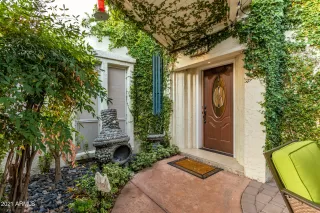 Photo #4: 6262128 Listing